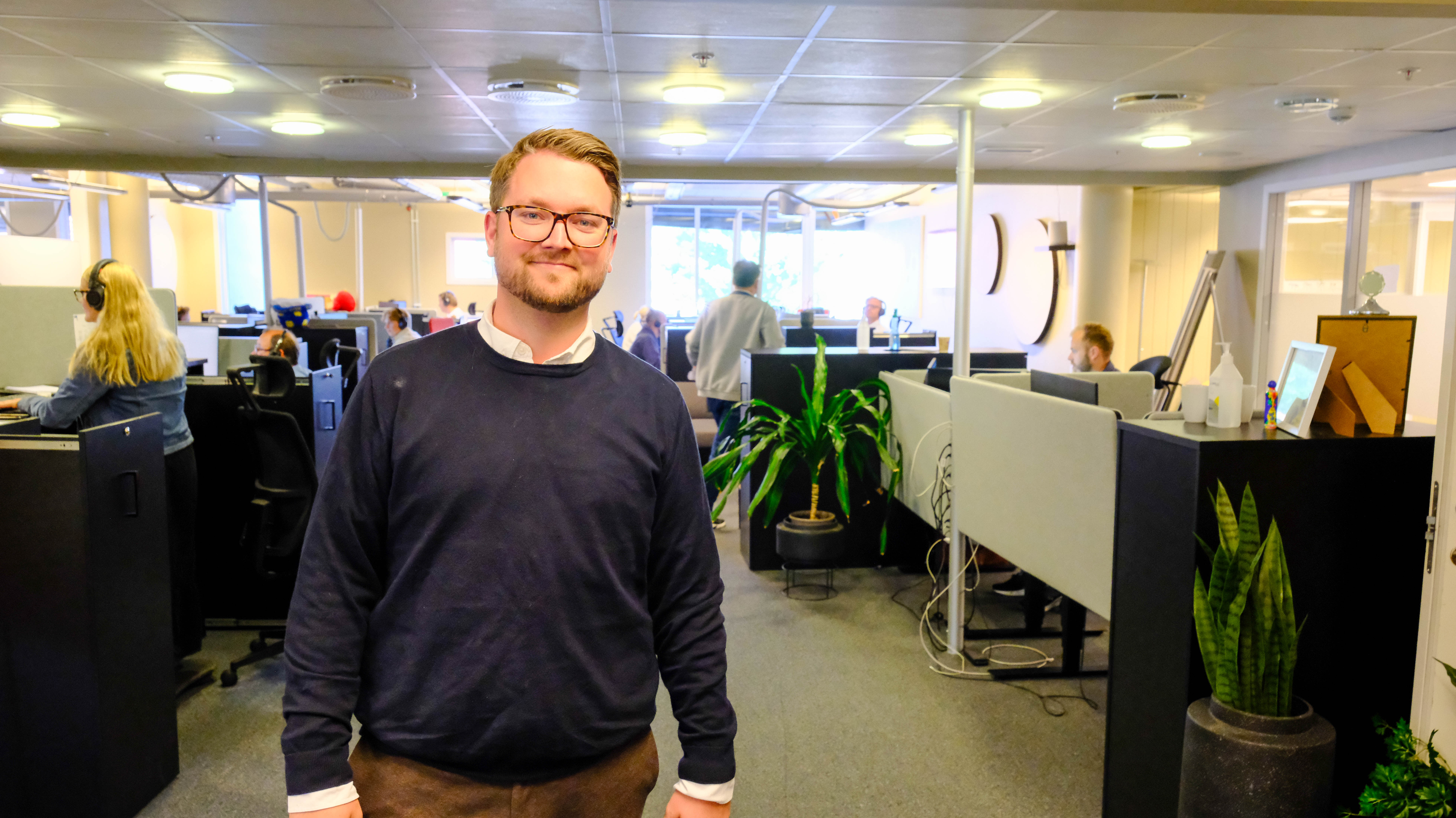 Alås, Reen Og Avonova. Nora Sørsdahl, Øyvind Stokstad Og Poul Erik Hoffmann 35