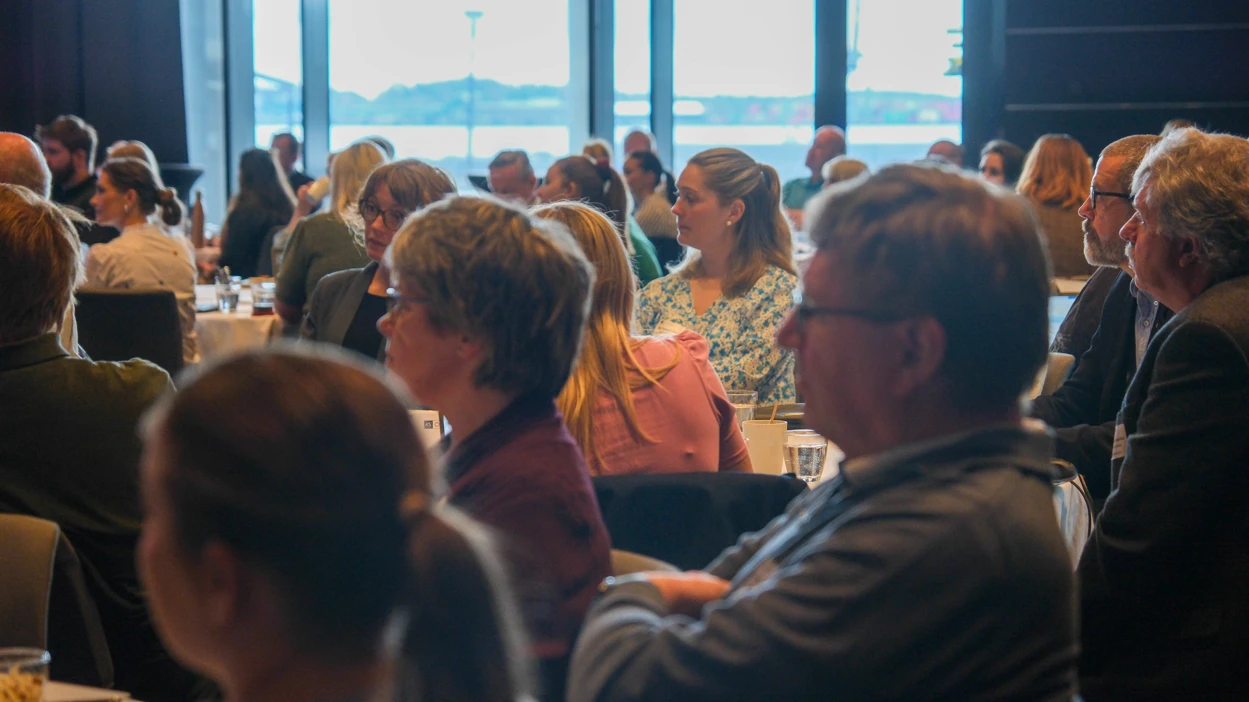 Konferanse På Farris Bad 4
