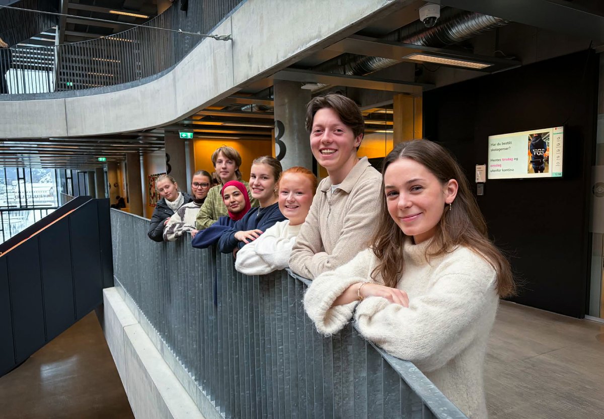 Hele skolen satt klistret: – Viser at det går an å få til masse som ungdom i Larvik