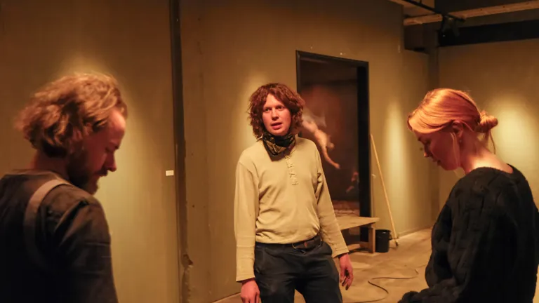 Massivt trykk foran Nerdrum-åpningen: – Folk ringer for de merkeligste ting