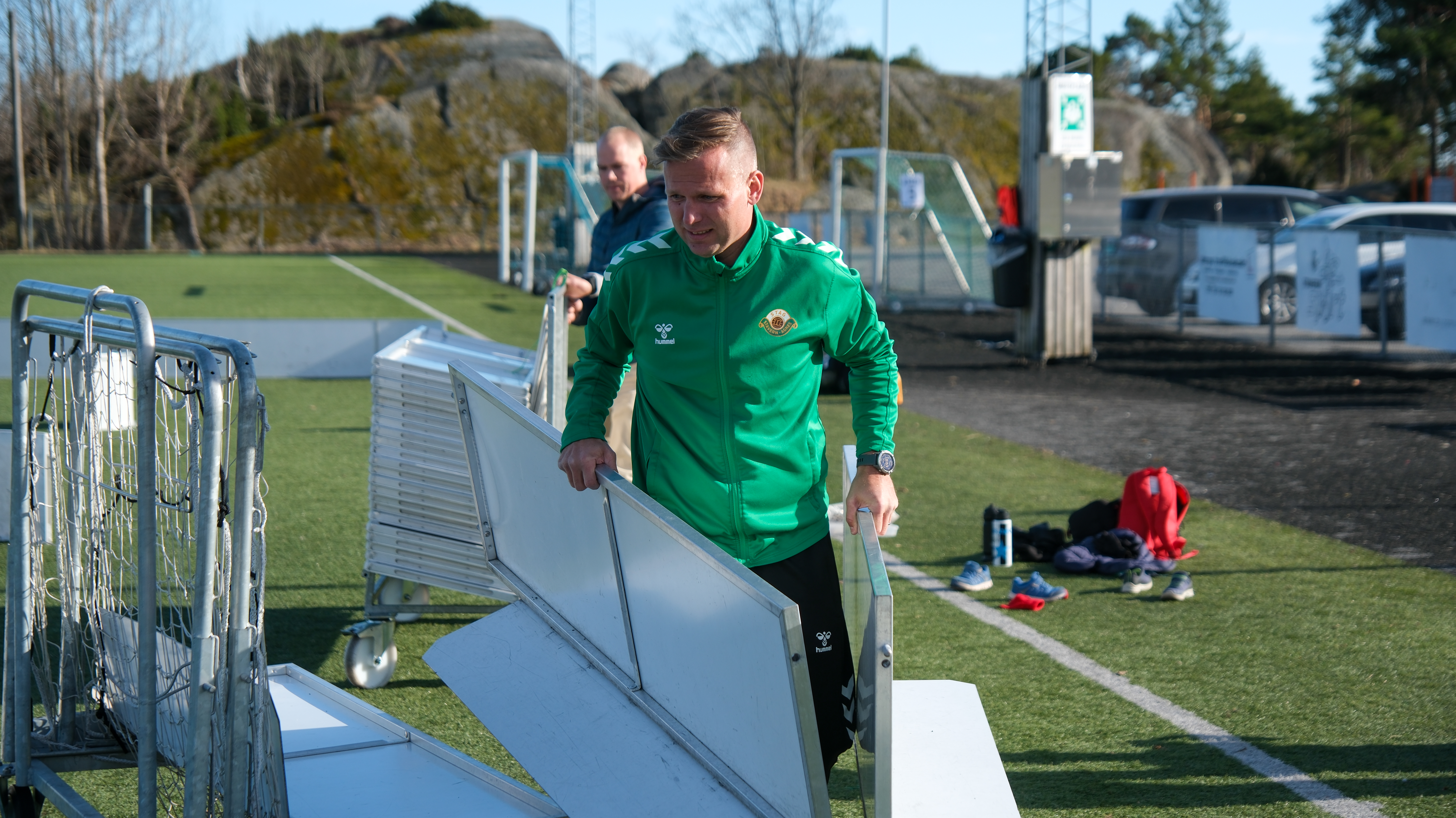 Erik Bjerke, Karoline Rejnås Og Isak 4