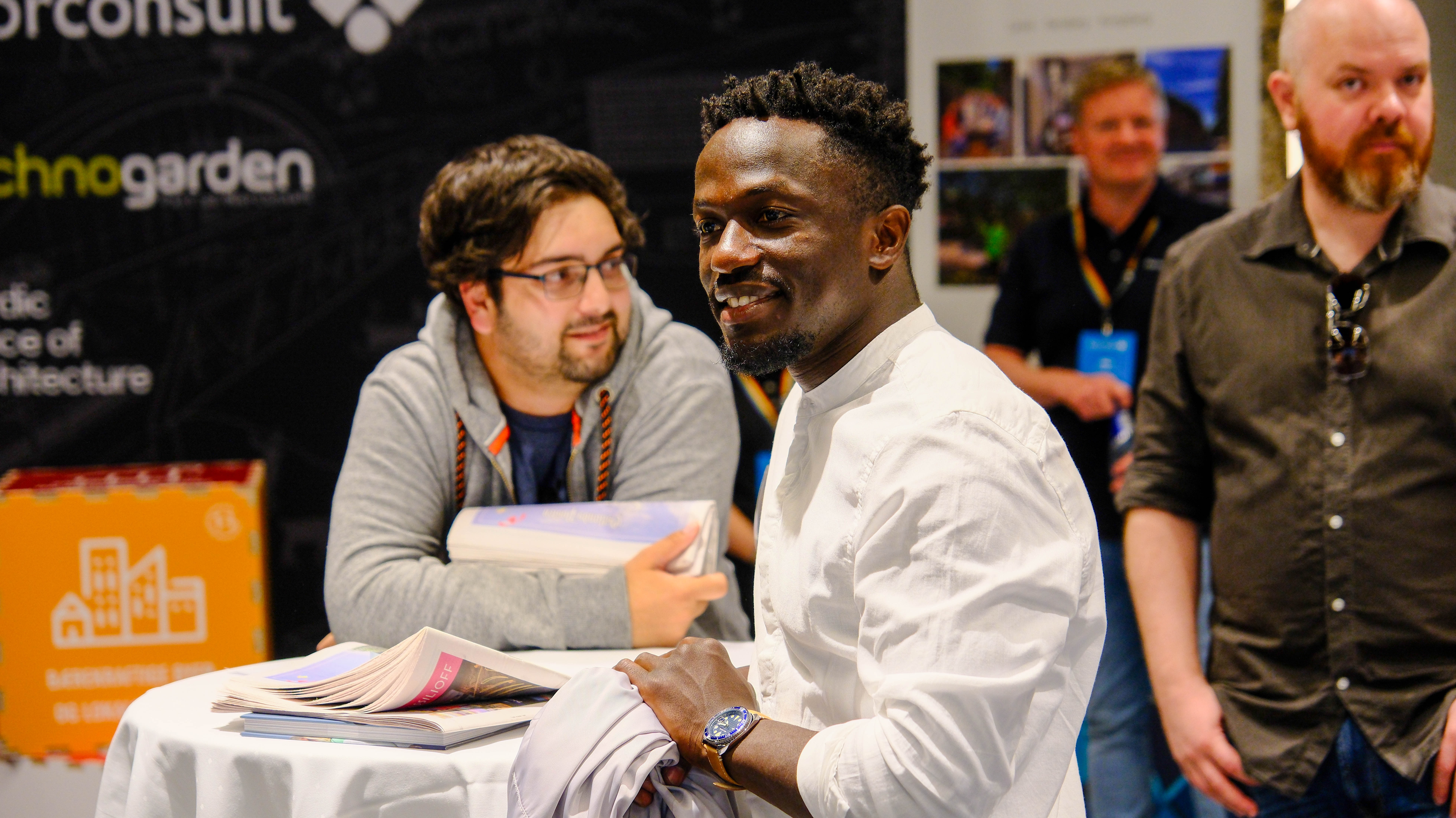 Hjem Til Larvik På Grand Hotel 2024 9