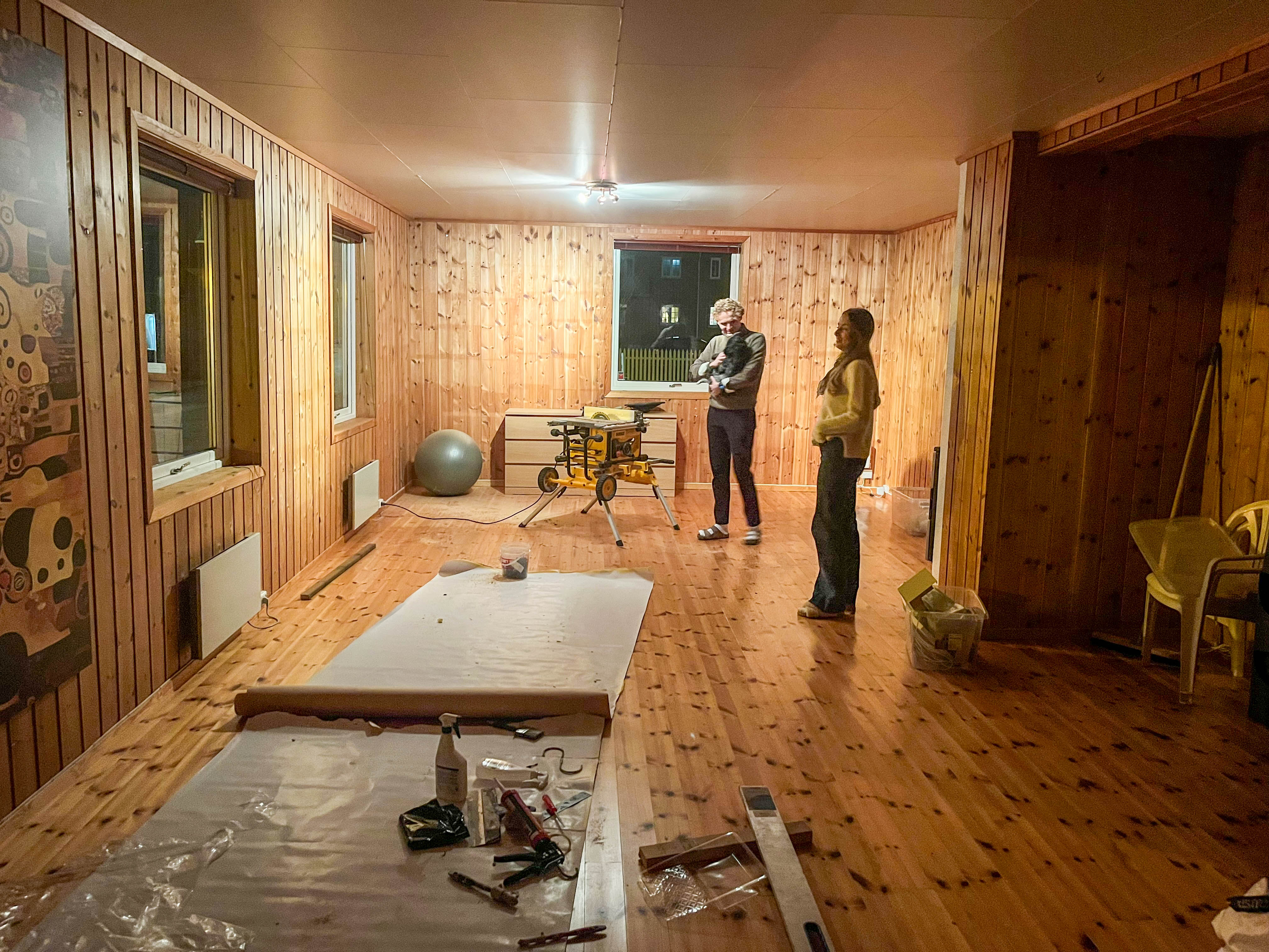 Tille Og Felix I Stavern 9