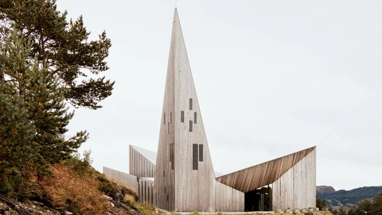 Knarvik Kirke. Foto Reiulf Ramstad Arkitekter, Melissa Hegge