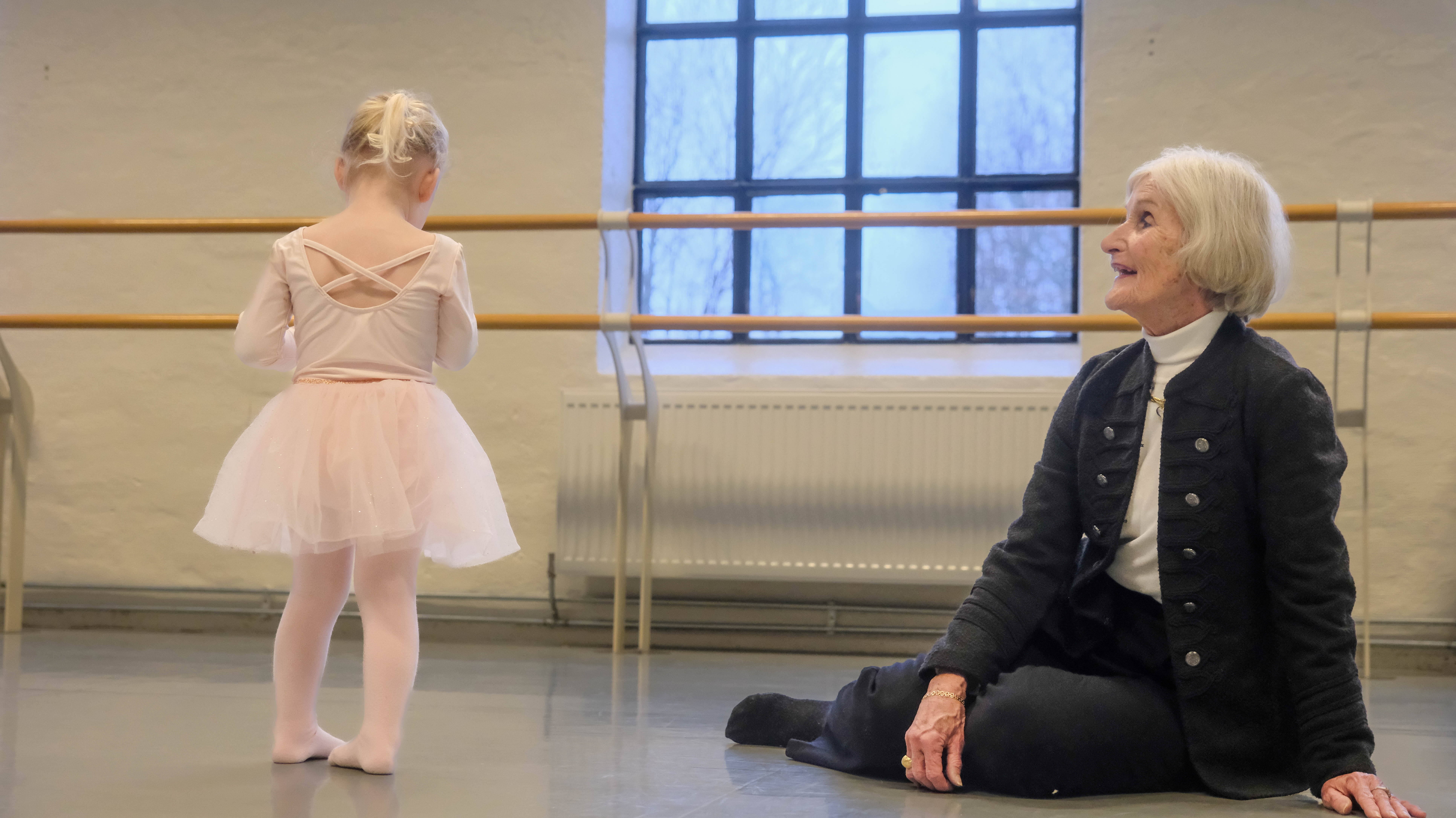 Yngst Og Eldst På Studio Nille 9