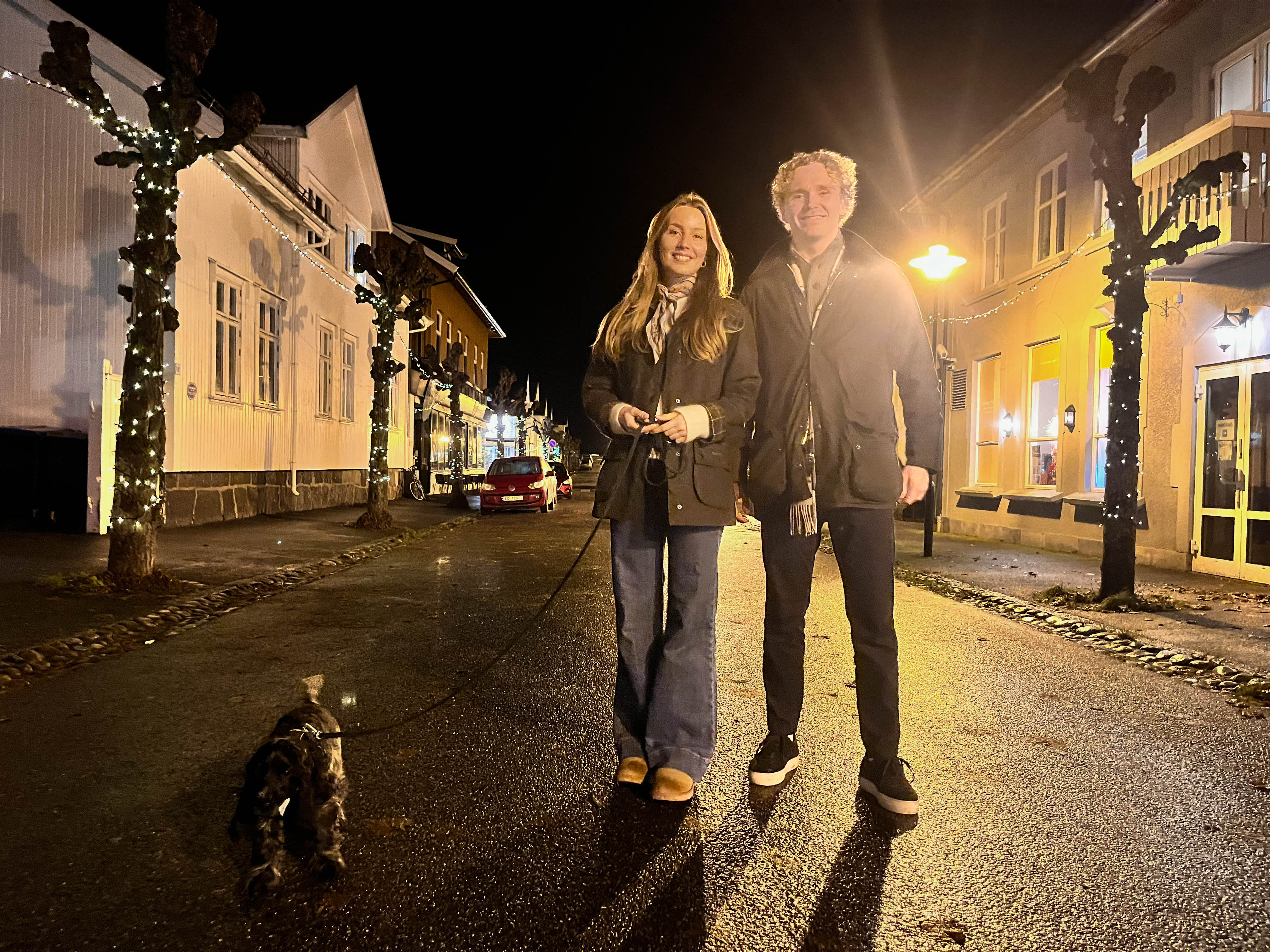 Tille Og Felix I Stavern 13