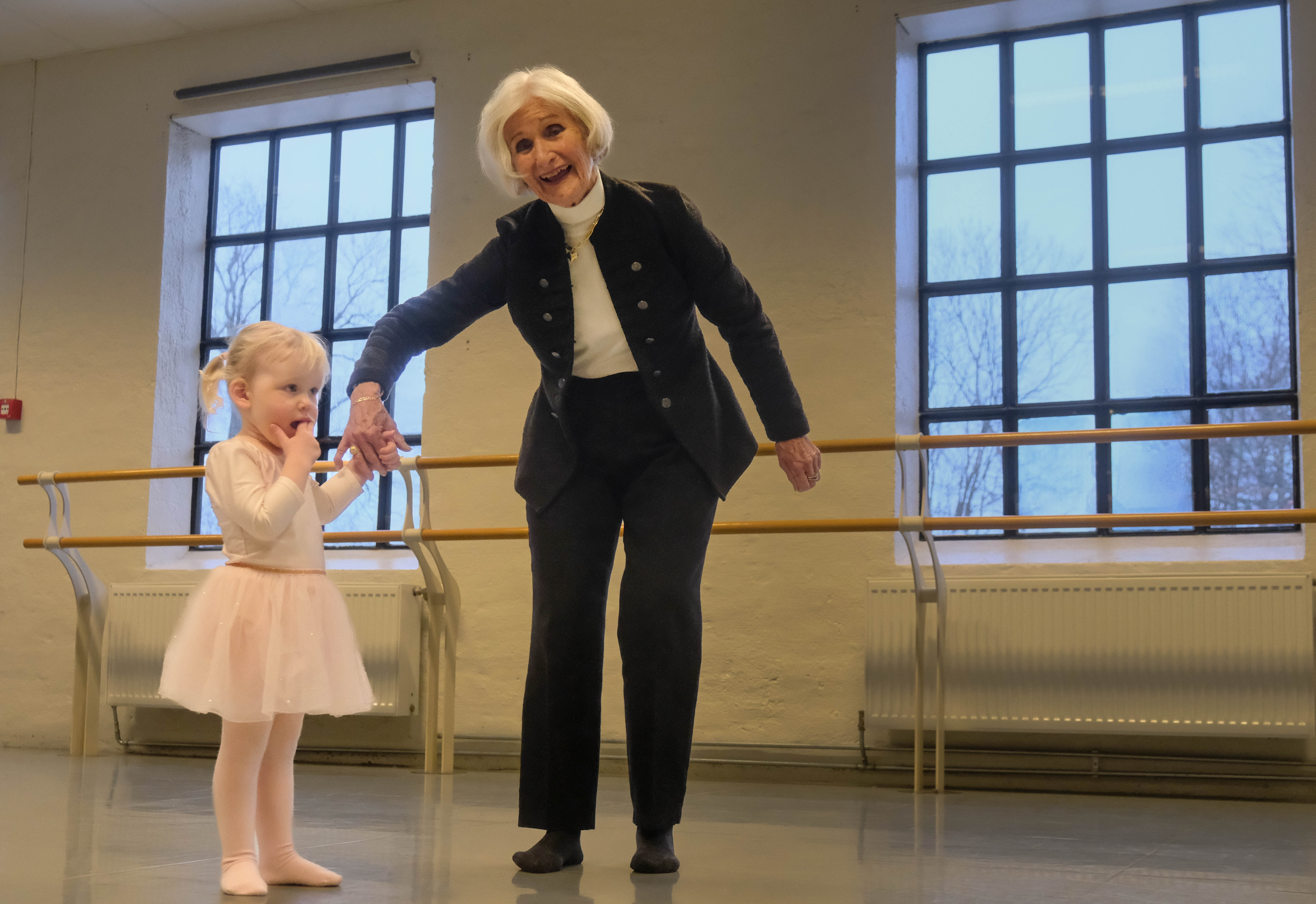 Yngst Og Eldst På Studio Nille 18