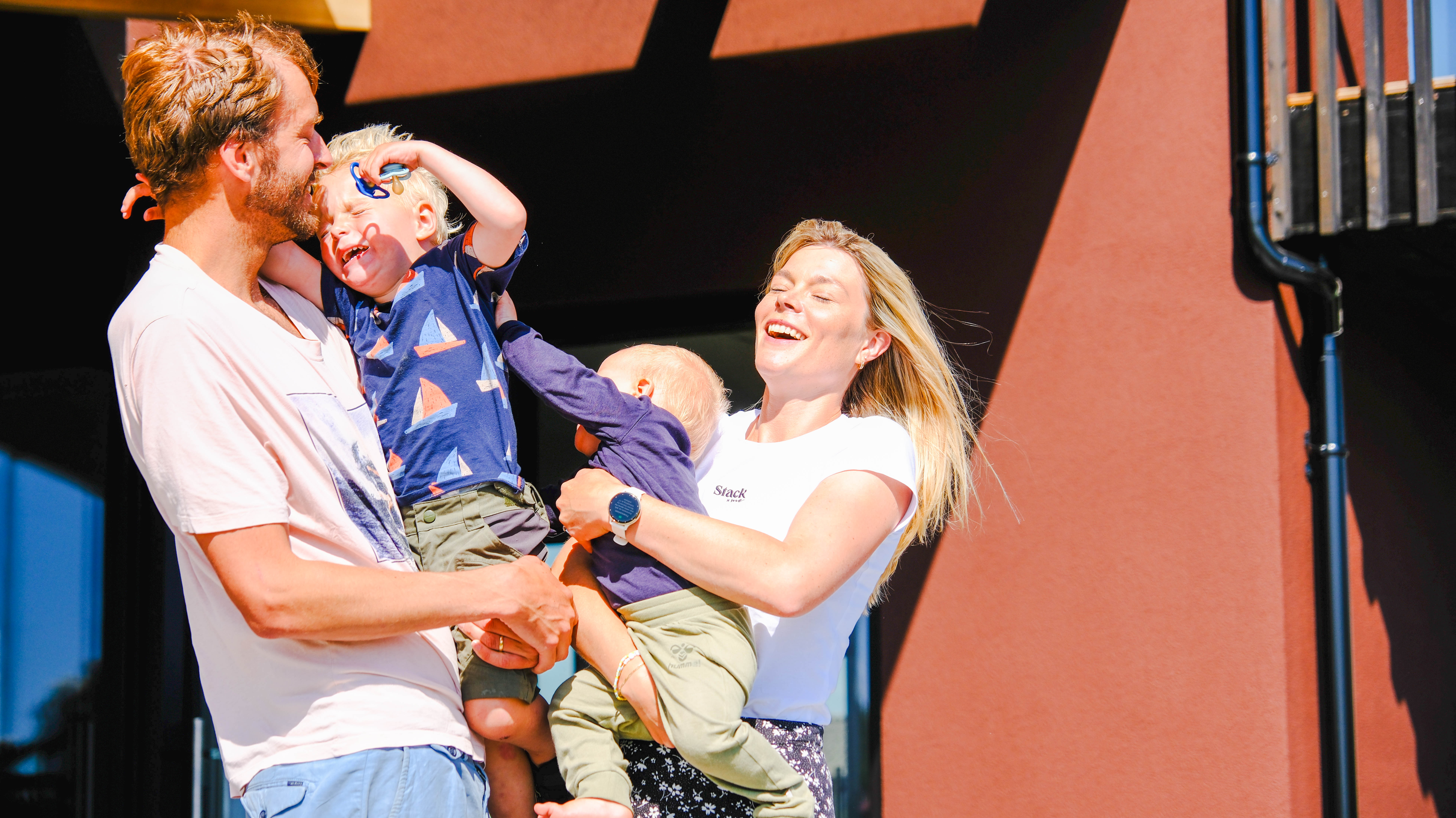 Madeleine Bjørnestad Røed Med Mann Og Barn 34