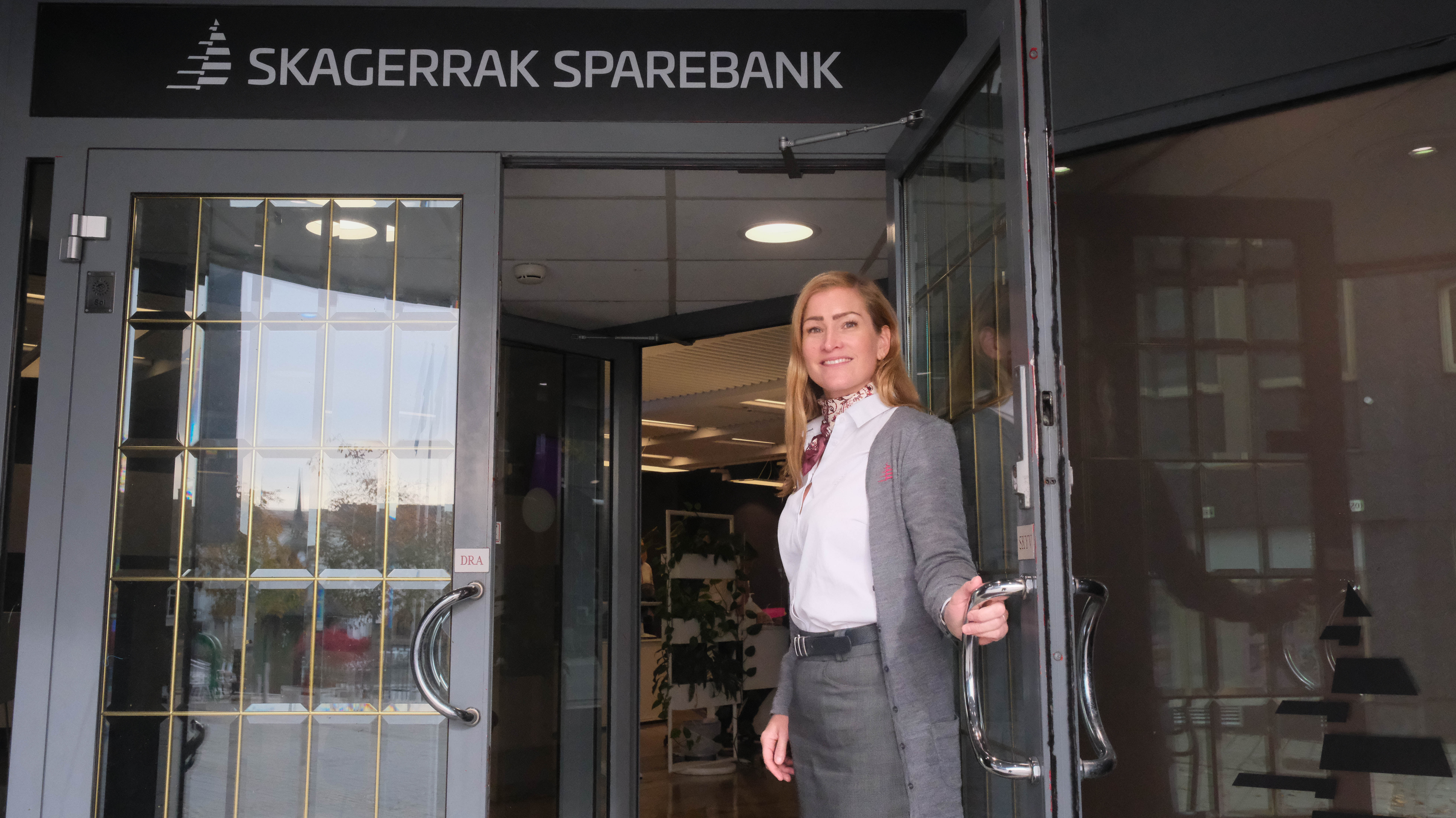 Skagerak Sparebank 8