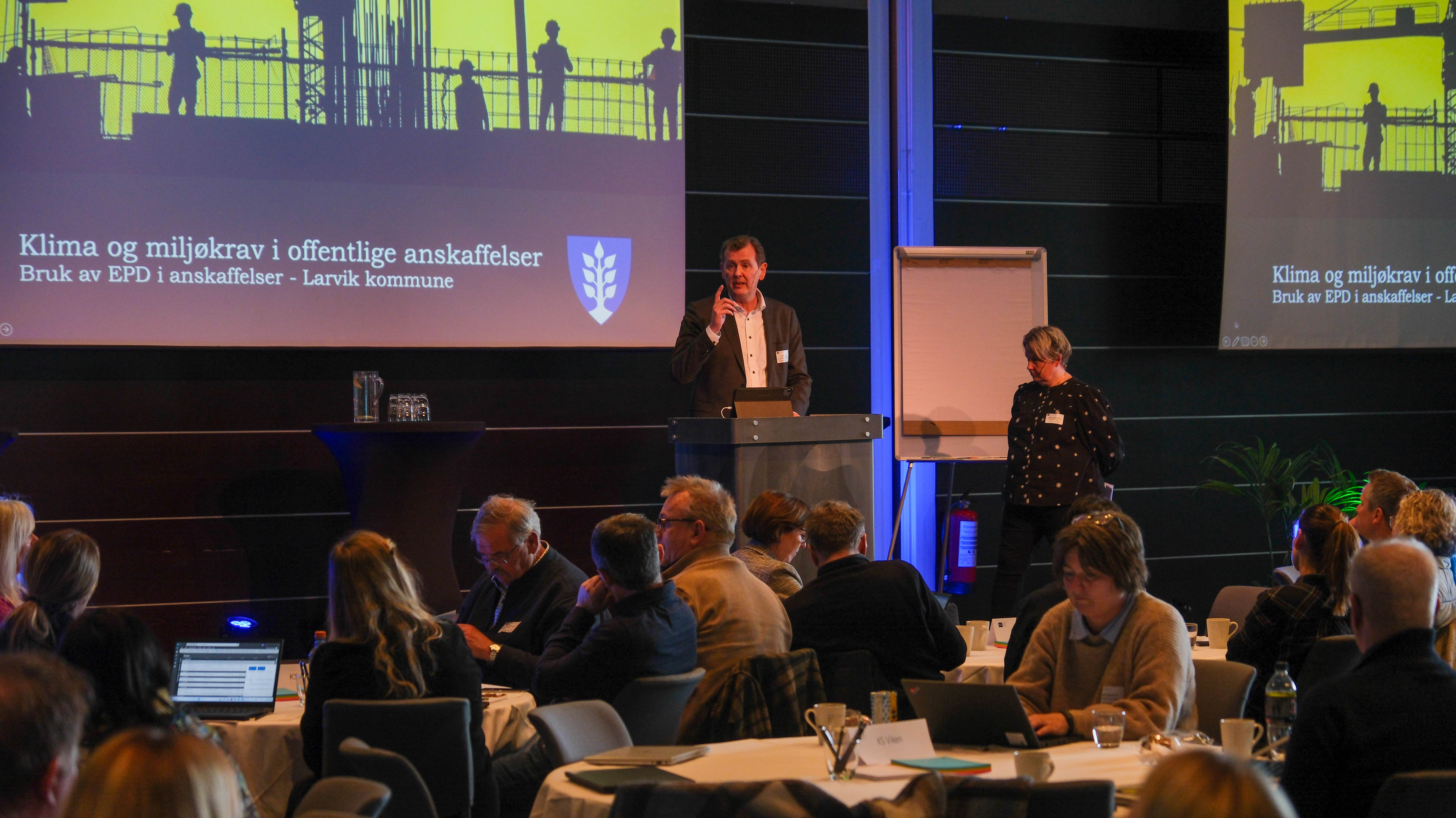 Konferanse På Farris Bad 18