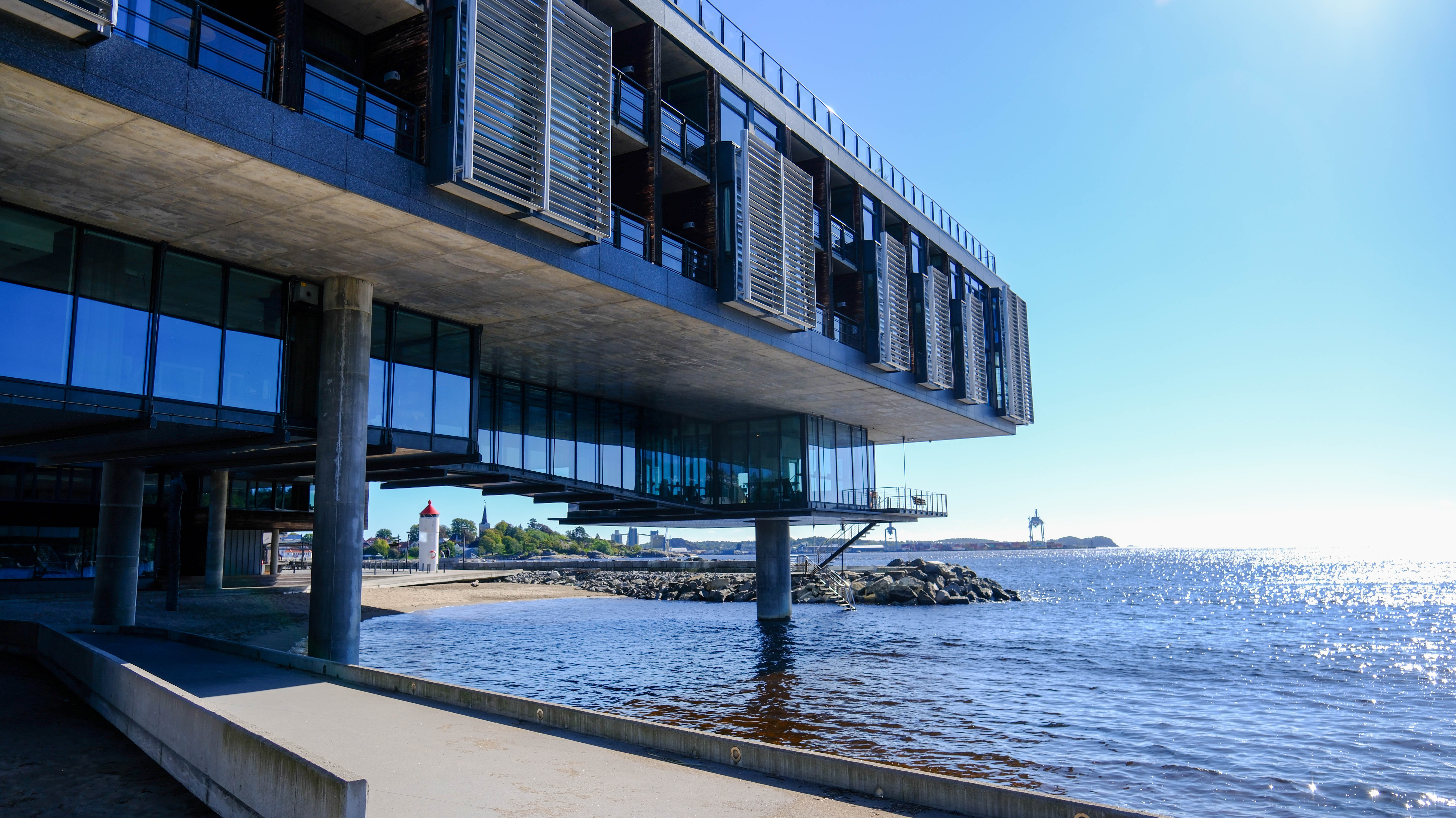 Farris Bad Larvik Leverer 28