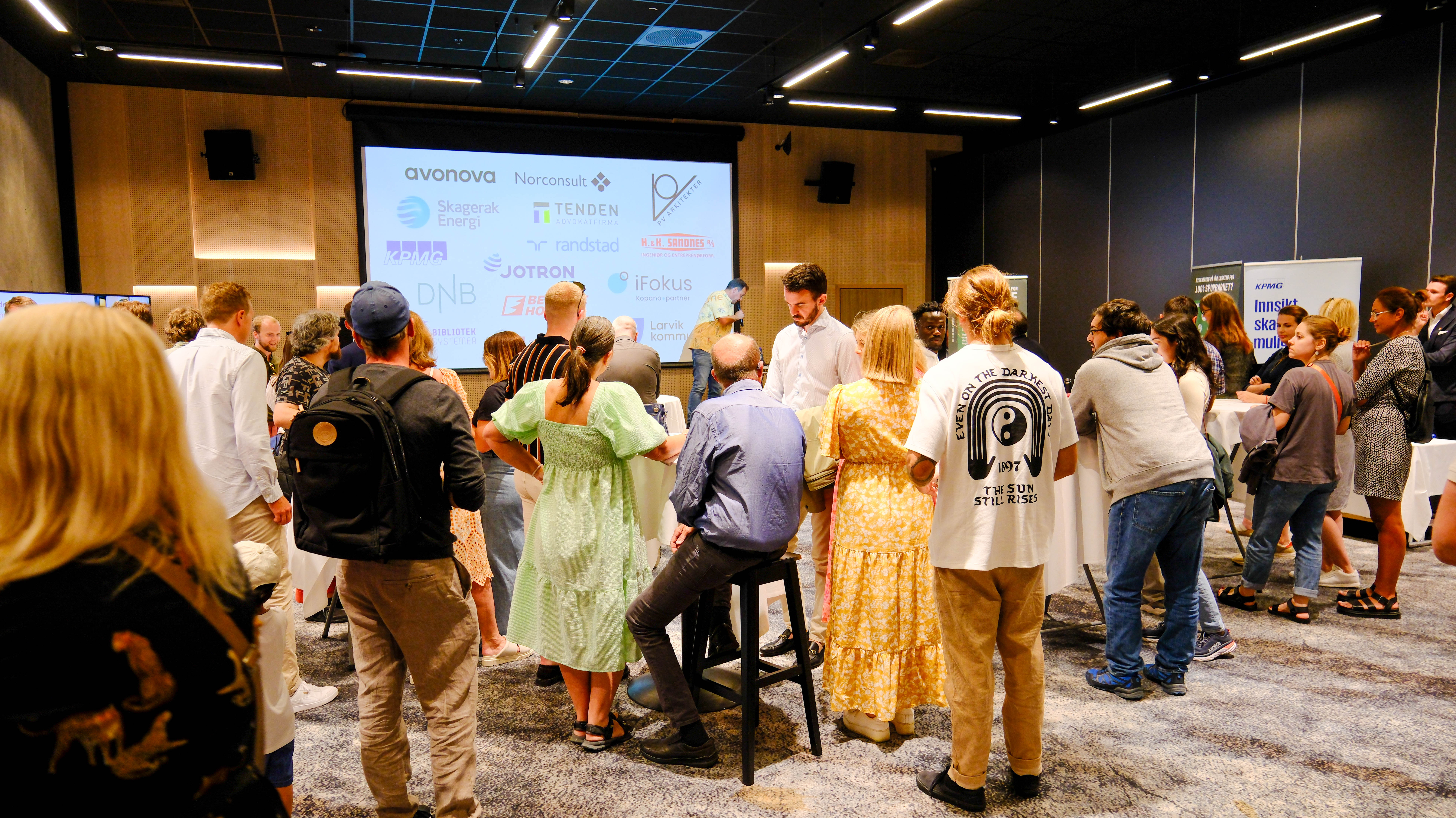 Hjem Til Larvik På Grand Hotel 2024 15