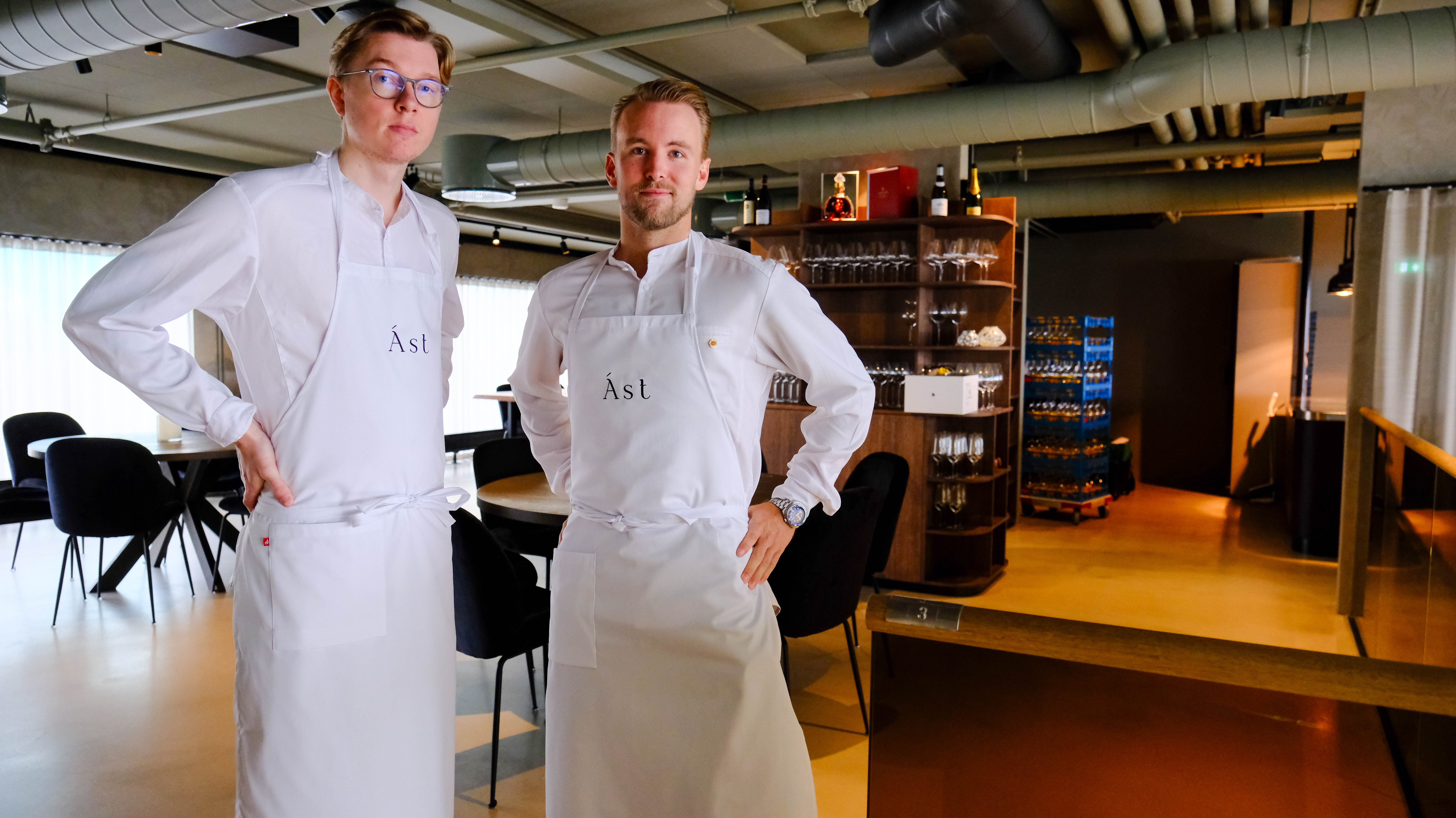 Henrik Falkensten Og Ola Kinserdal Viser Fram Ast 15